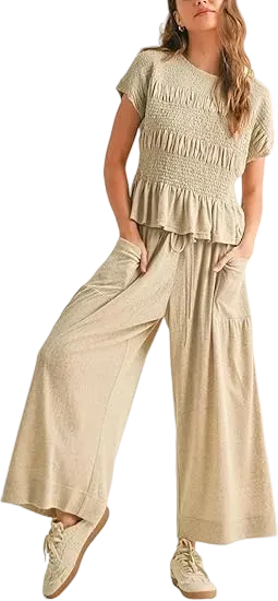 Women's  2-Piece Lounge Set Relaxed Fit with Soft Smocked Top & Flowy Pants