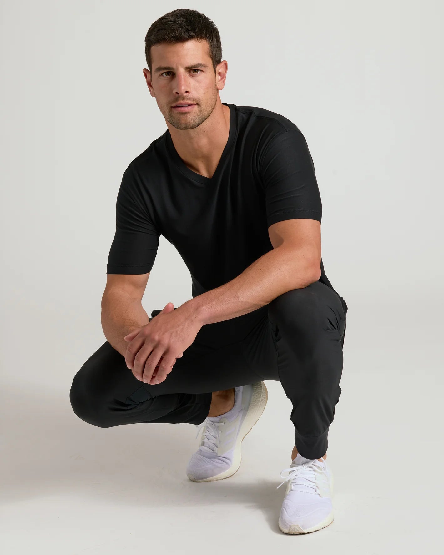 Men's Active V‐Neck Top for Workout & Daily Wear
